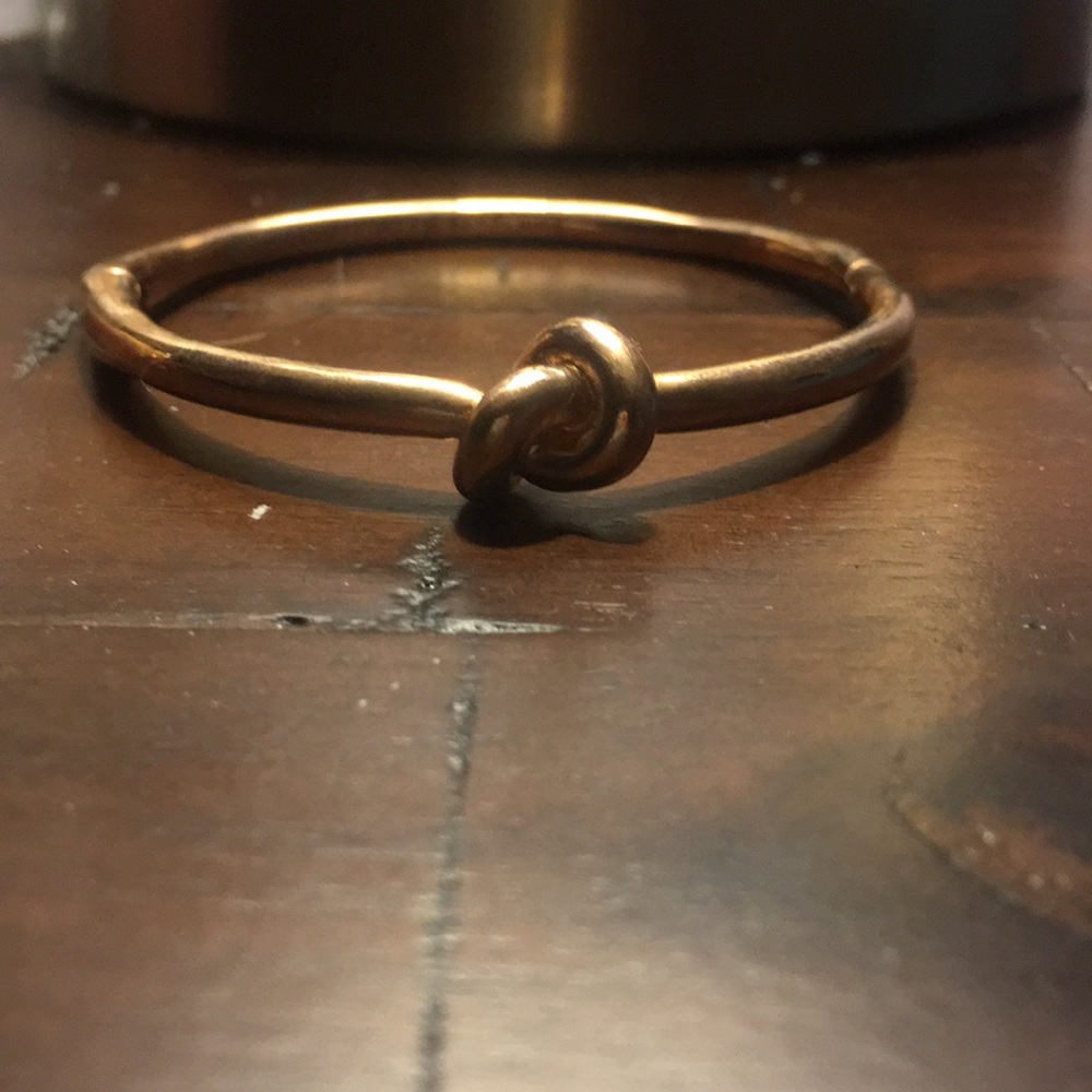 Kate Spade rose gold knot bracelet